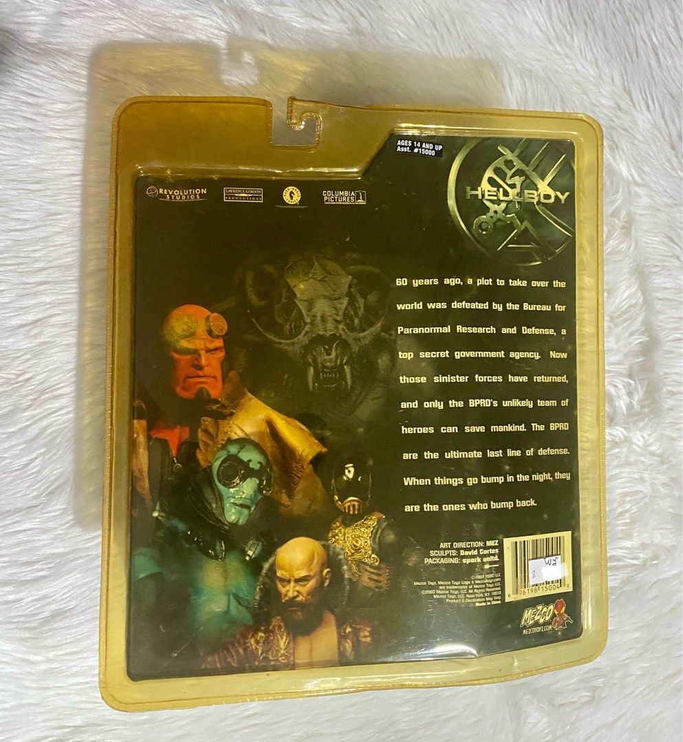 Mezco Hellboy - Sammael - Previews Exclusive (Category: Figurines & Statues) located in Cavite. Submitted by cleanupsale20 (Listing ID 1372999813, Image 2). Description: .