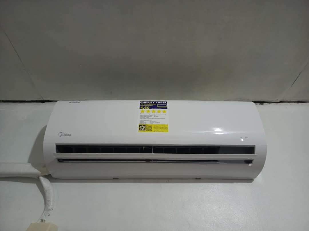 MIDEA CELEST INVERTER SPLIT TYPE AIRCON (Category: Air Conditioning and Heating) located in Quezon City. Submitted by airconph. (Listing ID 1372863171, Image 3). Description: 📢SALE‼️ SPLIT TYPE AC INVERTER Affordable Cooling Premium Performance 💯Brand New & Factory Sealed Unit with Complete Warranty & Reciept ➡️FULL DC SPLIT TYPE AIRCON 💠MIDEA CELEST INVERTER model: ▪️MSCE-10CRFN8 - 1.0HP ▪️MSCE-13CRFN8 - 1.5HP ▪️MSCE-19CRFN8 - 2.0HP ▪️MSCE-22
