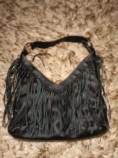(Category: ) located in . Submitted by thriftzstore (Listing ID 1372882629, Image 1). Description: .