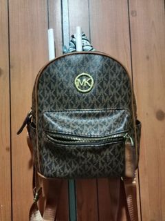 (Category: ) located in . Submitted by sofiaya (Listing ID 1372978453, Image 1). Description: .