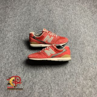 (Kategori: ) berada di . Dikirim oleh cuan.persepatuan (ID iklan 1372895537, Gambar 1). Deskripsi: .