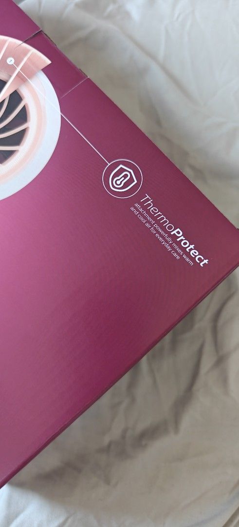 Philips (Category: Hair) located in Makati City. Submitted by declutterbrandnew (Listing ID 1372896658, Image 3). Description: BRANDNEW Selling low Priced in stores for P2400 got it as a gift during an event RFS: I have 7 hairdryers already🤣.