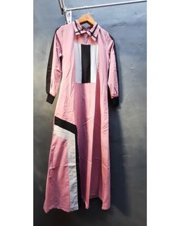 (Kategori: ) berada di . Dikirim oleh ourgoodpreloveds (ID iklan 1372973636, Gambar 1). Deskripsi: .