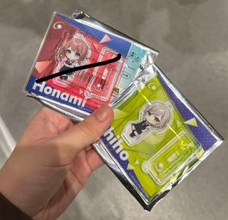 （分類：）位於 。 由 trinity.owo 提交（商品編號 1372362934，圖片 1）。簡介： 。