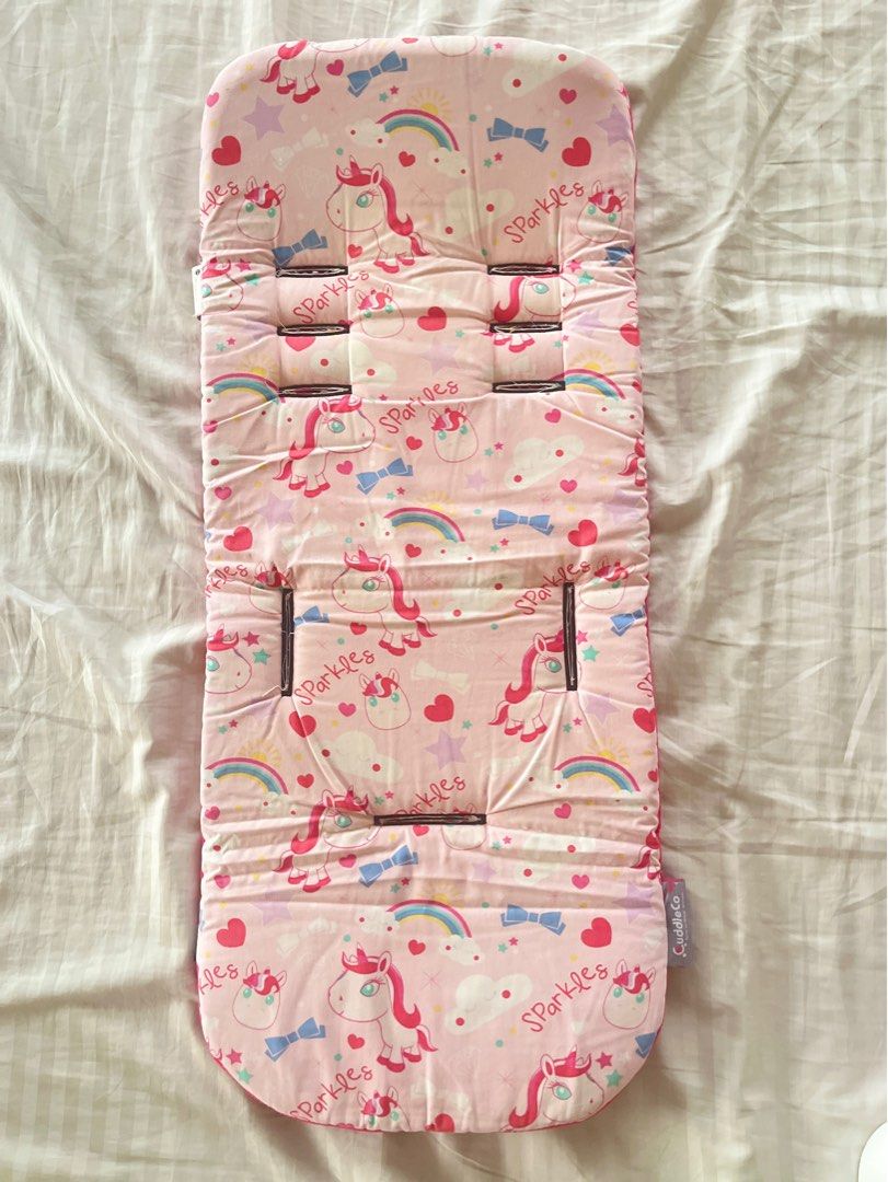 Preloved CuddleCo Comfi-Cush Memory Foam Stroller Liner (Category: Strollers) located in San Juan City. Submitted by refresh_rehome (Listing ID 1373009226, Image 1). Description: ✨ **Great Deal!** ✨ 🔹 **Original Price:** PHP 1899 🔹 **Selling for:** PHP 950 🔹 **Condition:** 9/10 (*Just needs a quick wash for hygiene*) 📦 **Shipping** via Miner (Lalamove – Pay directly to the rider) 💰 **Payment:** GCash (Pay now, ship now!) 📍 **Location:** San