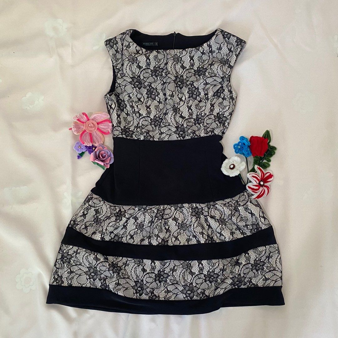 Preloved Dress (Category: Dresses) located in Manila. Submitted by fromsandy (Listing ID 1372882058, Image 1). Description: • so prettyyyy esp in person • korean dresses • 10/10 quality • stretchy •personal preloved item • items are still in good condition. • colors may vary due to lighting. • will give you curves 📍Mode of Payment: • GCASH if delivery (you will shoulder the shipping fee. price + sf) • CASH upon meet up 📍Mode of Delivery: • J&T 
