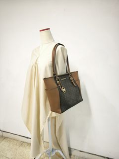 (Kategori: ) berada di . Dikirim oleh AimeSD_Shop (ID iklan 1372922890, Gambar 1). Deskripsi: .