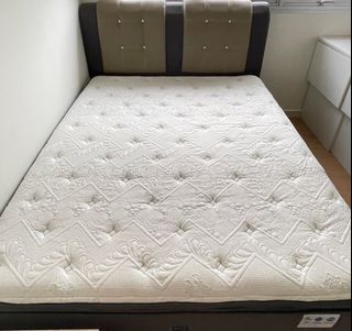 (Category: ) located in . Submitted by j.s_s (Listing ID 1372875724, Image 1). Description: .
