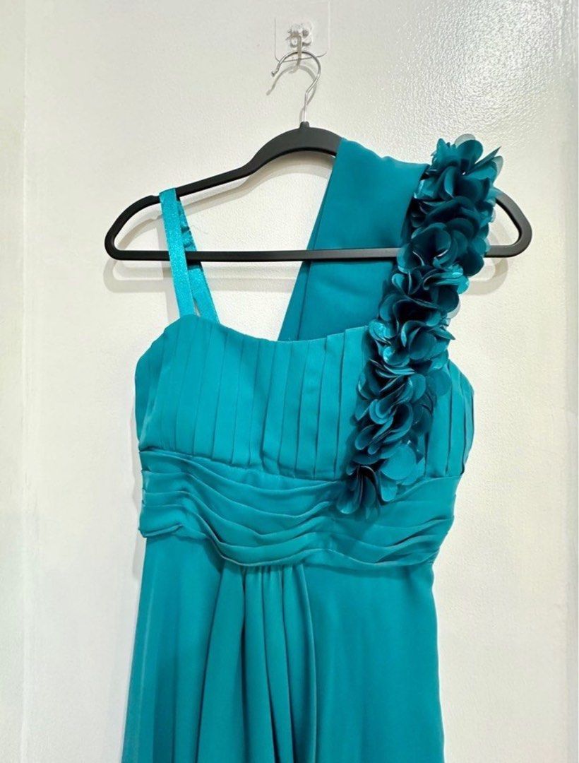 Shein Teal Dress (Category: Dresses) located in Mandaluyong City. Submitted by jenvm (Listing ID 1373038556, Image 2). Description: The color may be different from picture to actual dress. .