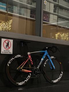 (Category: ) located in . Submitted by prestigious_rides (Listing ID 1373041102, Image 1). Description: .