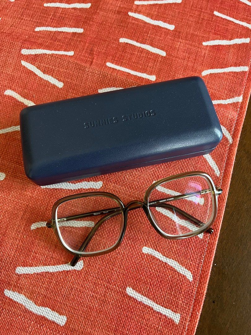 Sunnies Eyeglasses Eleanor in Basil (Category: Sunglasses & Eyewear) located in Muntinlupa City. Submitted by regit_ (Listing ID 1372861520, Image 1). Description: prescription glasses from Sunnies bought for 5195 cos my eye grade is high and i upgraded to thin lenses rarely used, realized it doesnt fit my face shape .