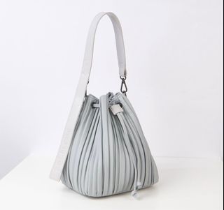 (Kategori: ) berada di . Dikirim oleh prelovedbysarikd (ID iklan 1324154420, Gambar 1). Deskripsi: .