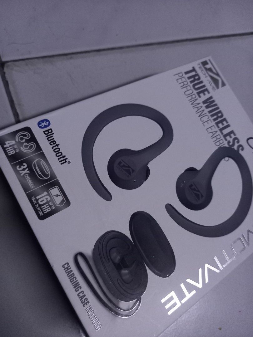 Tech Ave. Wireless Earbuds (Category: Earphones) located in Manila. Submitted by chriezamie17086 (Listing ID 1372995374, Image 1). Description: - From canada - Brand new.
