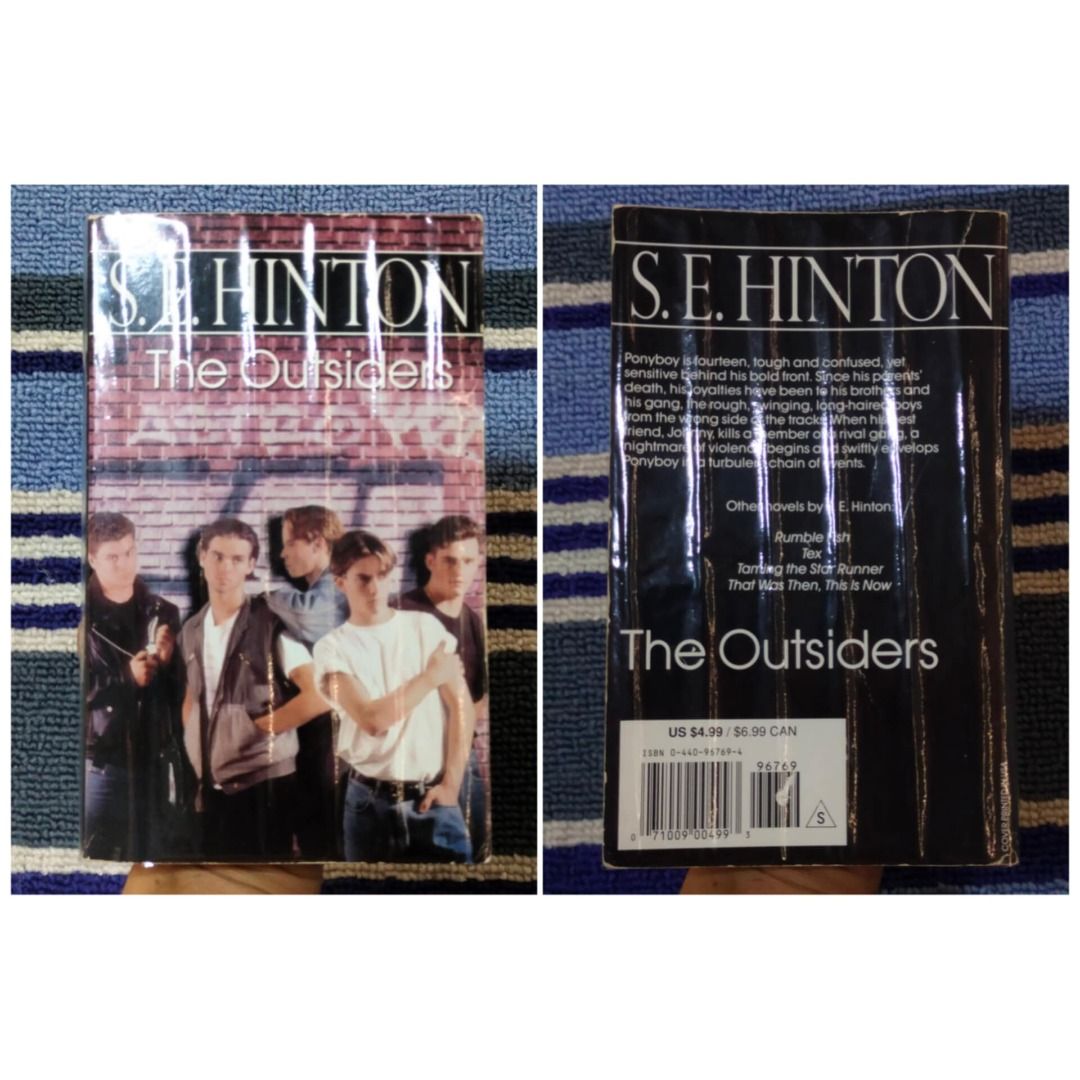 THE OUTSIDERS by S.E. HINTON (MMPB / Used), Hobbies & Toys, Books ...