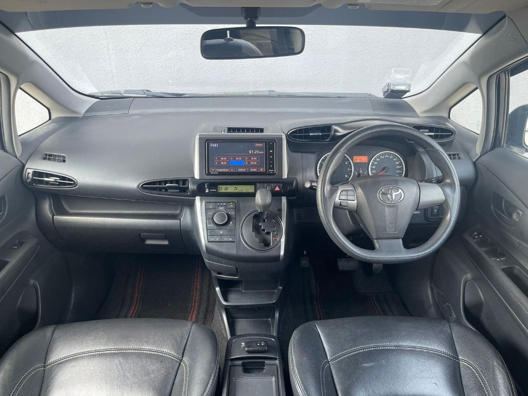 Toyota Wish 1.8A X For Rent62885348043394113