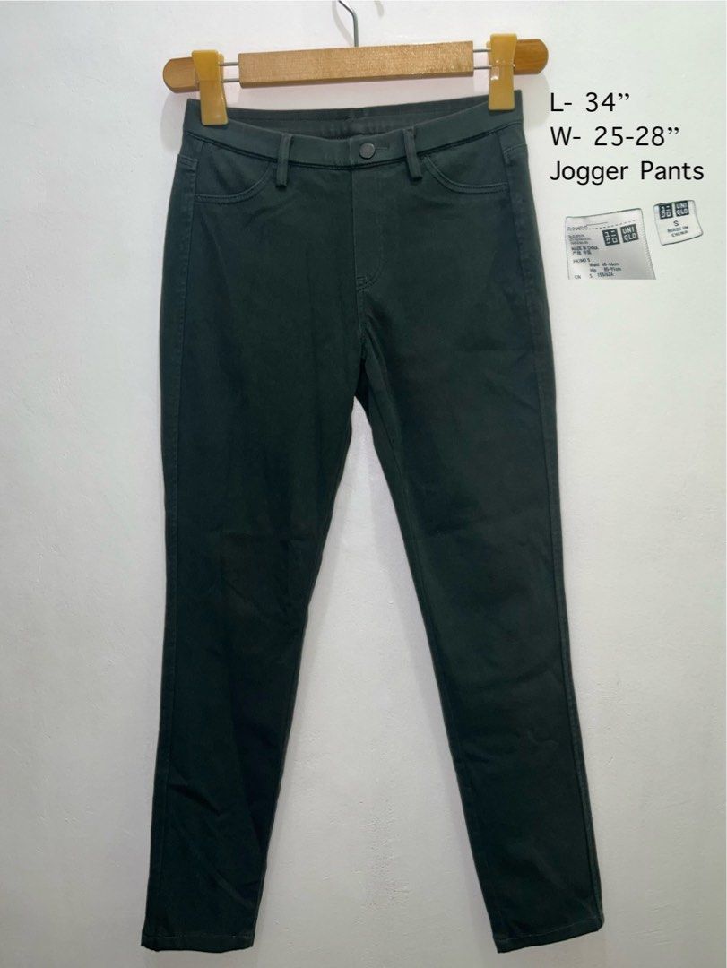 Uniqlo Jogger Pants (Category: Jeans) located in Imus. Submitted by declutterbycad (Listing ID 1372858741, Image 1). Description: Price Negotiable Size indicated on the pic.