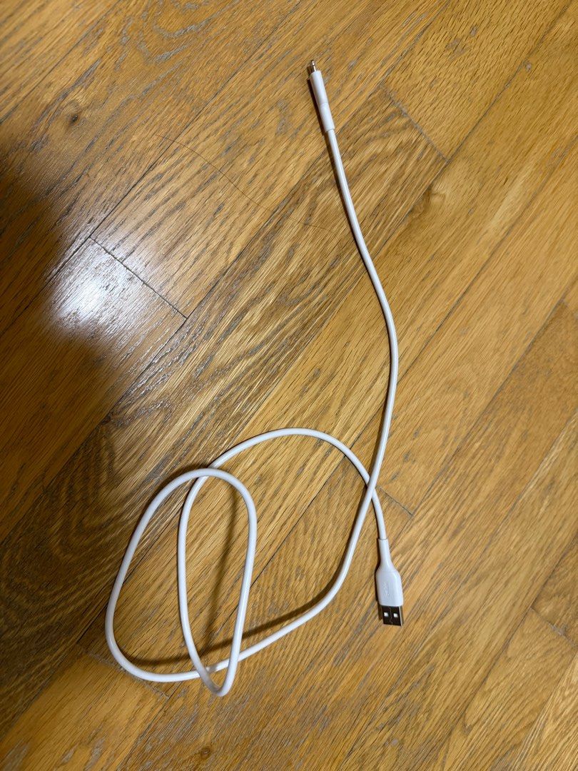 iPhone USB lightning cable63208333016835112