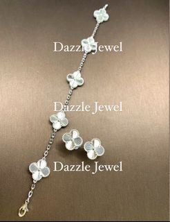 (Category: ) located in . Submitted by kc_customtopjewellery (Listing ID 1372968680, Image 1). Description: .