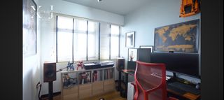 (Category: ) located in . Submitted by kodalloy (Listing ID 1372924468, Image 1). Description: .