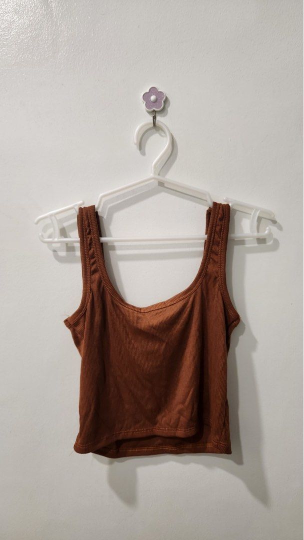 ZARA Brown Tank Top (Category: Sleeveless) located in Taguig. Submitted by _handydandy (Listing ID 1372941194, Image 3). Description: Never worn.