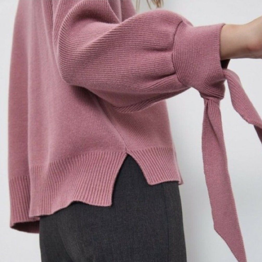 Zara pink sweater S (Category: Coats, Jackets and Outerwear) located in Quezon City. Submitted by essinea (Listing ID 1372993898, Image 1). Description: Zara pink sweater Size S Can fit XS to S With tie detail at the sleeves Washed and looks new Buyer arranges and shoulders shipping.