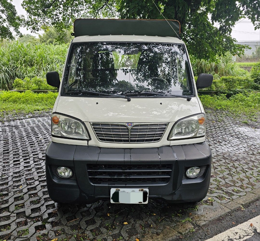 由 a09557905110572 (刊登 ID 1373099382，圖片 2) 提交，位於 台北市 (Taipei) 的 自售11菱利1.2發財車 (類別：汽車出售)，說明：11年出廠實車實價，手排1.2引擎有力好開 引擎 冷氣 底盤正常車況優豆 全新三面開帆布 本少利多做生意的好幫手，可全額貸 歡迎車換車 洽 零九五五 七九零 五一八彭先生id:p692069。