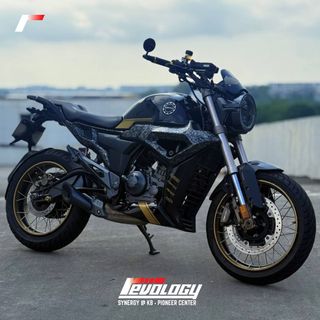 (Category: ) located in . Submitted by revologybikes (Listing ID 1292896679, Image 1). Description: .