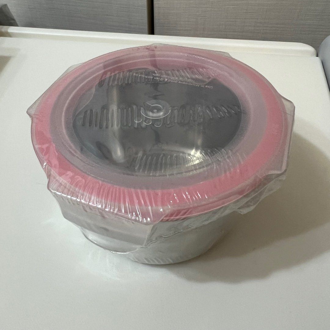 由 edith93082 (刊登 ID 1373222476，圖片 1) 提交，位於 新竹縣 (Hsinchu County) 的 韓國酷藝師316不鏽鋼保鮮碗200ml 副食品 (類別：學習餐具)，說明：很適合當副食品容器 316材質可以微波 可電鍋 。