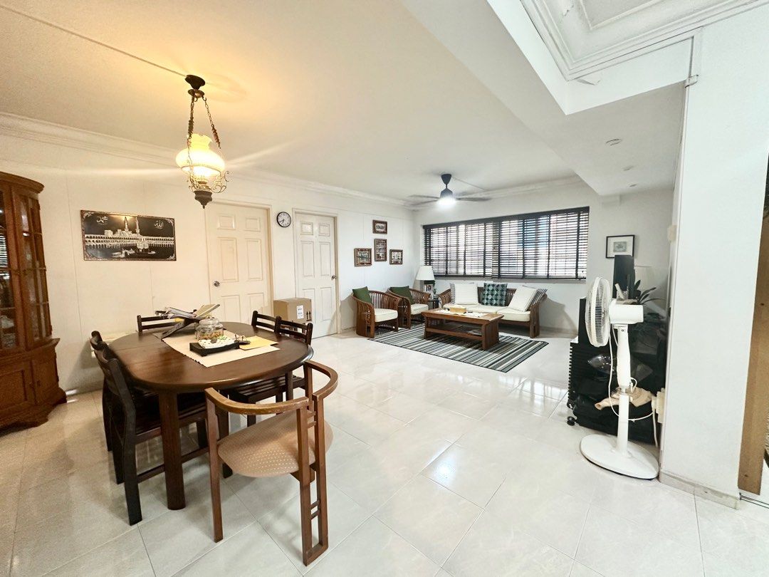 568 Pasir Ris Street 5162863074299905111