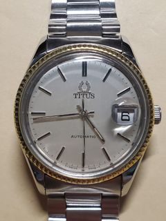 （分類：）位於 。 由 birth.year.watch 提交（商品編號 1373222378，圖片 1）。簡介： 。