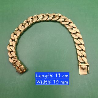 (Category: ) located in . Submitted by buygold.sg (Listing ID 1373099008, Image 1). Description: .