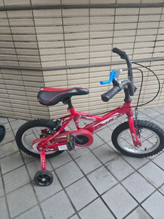 （分類：）位於 。 由 masterbike_andy 提交（商品編號 1373066833，圖片 1）。簡介： 。