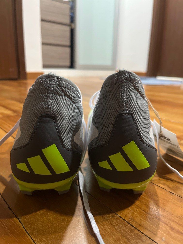 ADIDAS PREDATOR ACCURACY . 3 (Category: Sneakers) located in Singapore. Submitted by studmuffinstore (Listing ID 1373211971, Image 3). Description: Brand new have not been worn out once, bought the wrong size thats why letting go..
