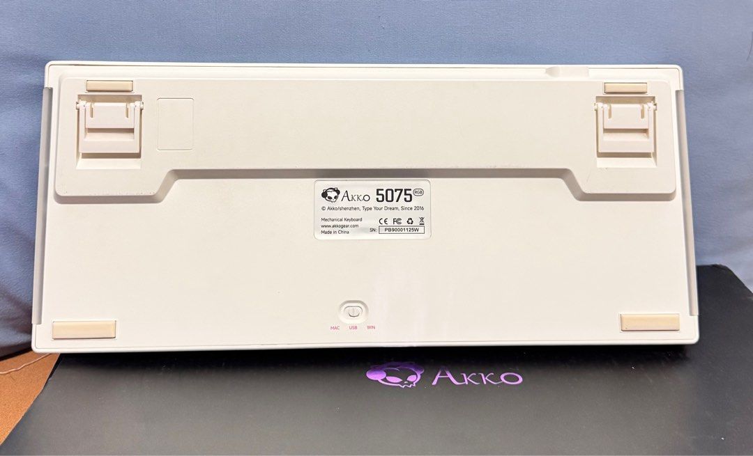 AKKO 5075S Mechanical Keyboard (Category: Computer Keyboard) located in Bustos. Submitted by qtpotati (Listing ID 1373209445, Image 2). Description: Gasket Mount Keyboard with Knob (wired version); Akko ASA Shine-through PBT Keycaps; Comes with the new Akko TPU Double Shot Plate Mount Stabilizer; Poron Plate Foam + Case Foam; Rotary Knob: Color Matching and with an Extra Golden one; Support Akko Cloud Driver; Accessory: Switch puller, keycap pull