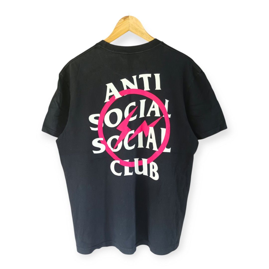 Anti Social Social Club Fragments tee (Category: Tshirts & Polo Shirts ) located in Antipolo. Submitted by pretty.flacko1 (Listing ID 1373224716, Image 1). Description: Anti Social Social Club Fragments tee Medium (22x27.5) 9/10 Good Condition Very minimal hairlines 650.