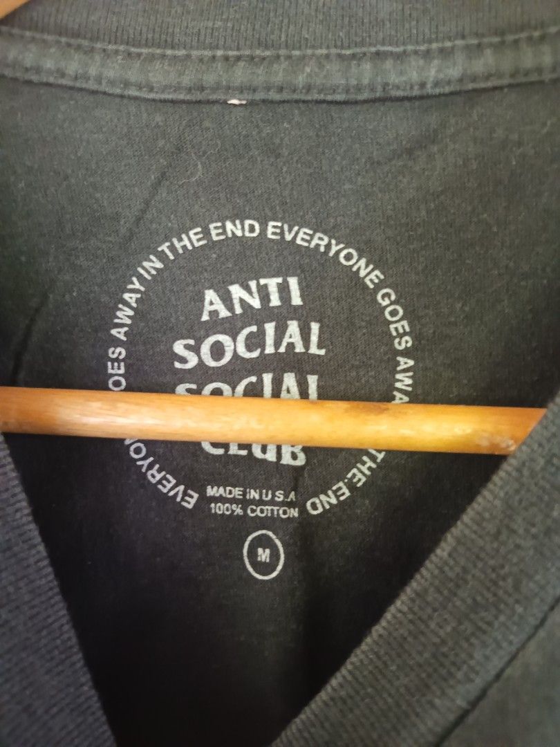 Anti Social Social Club Fragments tee (Category: Tshirts & Polo Shirts ) located in Antipolo. Submitted by pretty.flacko1 (Listing ID 1373224716, Image 3). Description: Anti Social Social Club Fragments tee Medium (22x27.5) 9/10 Good Condition Very minimal hairlines 650.
