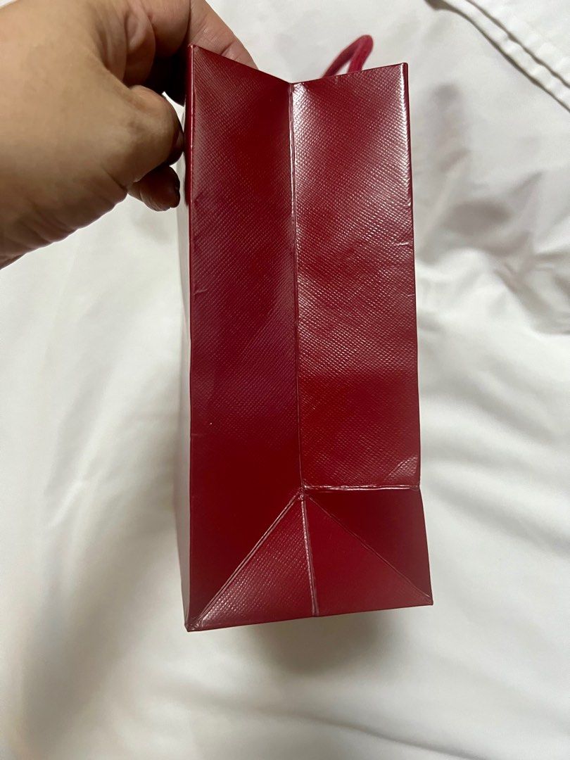 Authentic CARTIEr Paper bag (Category: Luxury Bags & Wallets) located in Quezon City. Submitted by letsdeclutter101 (Listing ID 1373195951, Image 3). Description: .