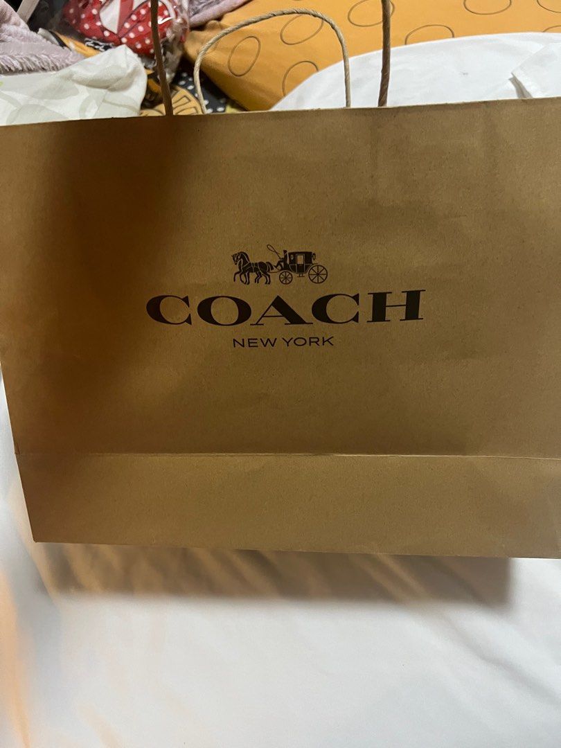 Authentic COAcH Paper bag ( large size) (Category: Luxury Bags & Wallets) located in Quezon City. Submitted by letsdeclutter101 (Listing ID 1373195619, Image 2). Description: .