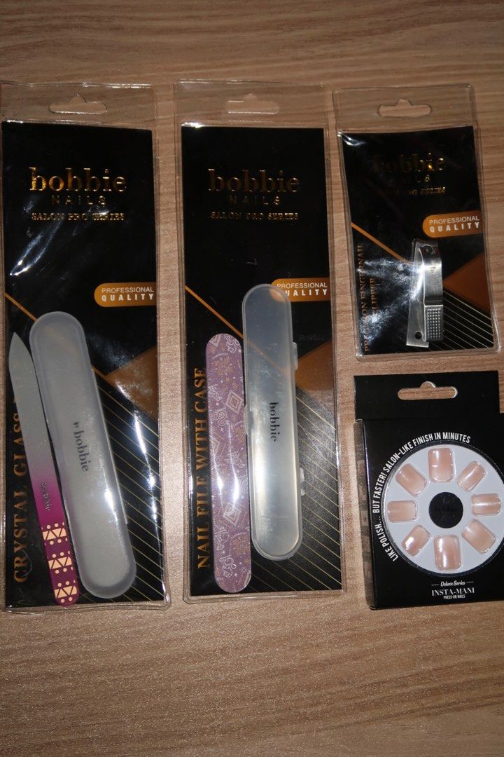 Bobbie Nails Full Set + Totebag (Category: Hands & Nails) located in Quezon City. Submitted by ellexstash (Listing ID 1373218380, Image 3). Description: Got this during the Allure launch. Perfect for at-home manicures or nail tech starters. Everything is unused and still sealed. Inclusions: * 4 Nail Syrup polishes * 2 Nail Polishes * 1 Nail Polish Remover * 1 Cuticle Exfoliator * 1 Cuticle Softener * 1 Cuticle Tint * 1 Cuticle Oil * 2 Nail Files 
