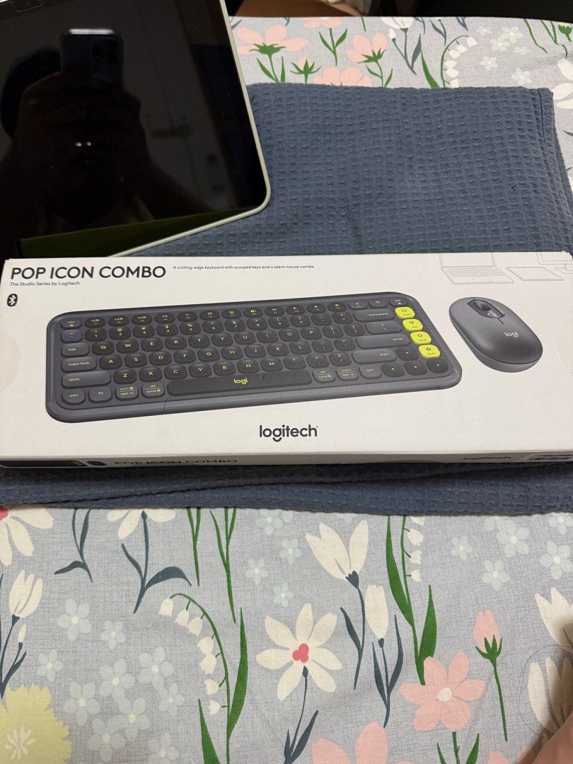 Brand new Logitech pop icon combo