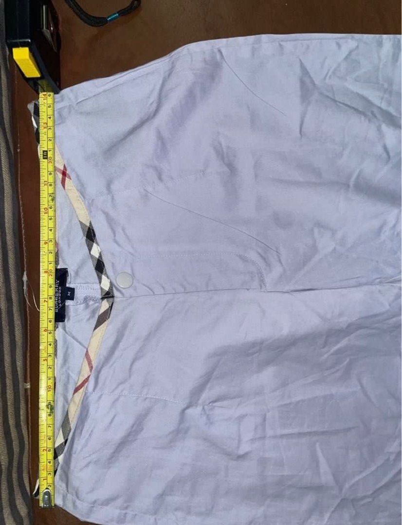 Burberry capri pants (Category: Luxury Apparel) located in Manila. Submitted by sample_only (Listing ID 1373083867, Image 3). Description: Light blue Burberry capri pants See photos for details Shipping c/o buyer.