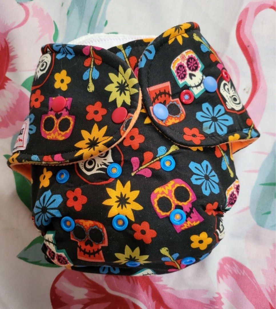 Cloth diapers / inserts and baby bag (Category: Diapers & Baby Wipes) located in Marikina City. Submitted by 1stuffshop (Listing ID 1373145838, Image 2). Description: LETTING GO.... ✅️BUTT TALKS SSCV (USED ONCE)❗️ ✅️THET’S CLOSET (MTO) -HUNTER X HUNTER WITH INSERT BRANDNEW❗️ -WITH EXTRA INSERT AND PAD (FORGET KO NA TAWAG BASTA FOR EXTRA DRY/WATERPROOF) -FEATHER VGUC (ALMOST LIKE NEW) WITH INSERT ✅️TOUCH OF LUCAS - COOLA PEACH TOP 2PCS BRANDNEW SH