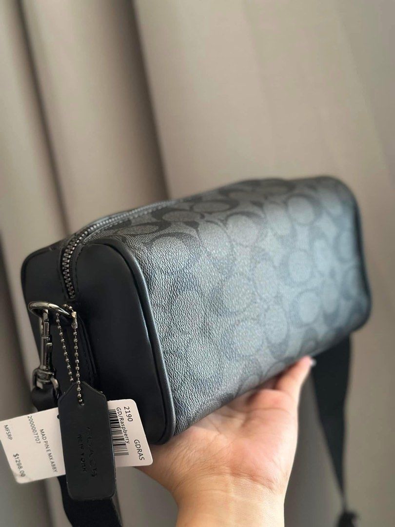 Coach sling bag for men with purse (Category: Sling Bags) located in San Fernando. Submitted by smjhsmnlzcn (Listing ID 1373063007, Image 3). Description: Perfect pang gift! With dust bag Add ₱50 with paper bag ONHAND ✔️ Ready to Ship ✔️ Actual pic. No grabbing pls ❗️.