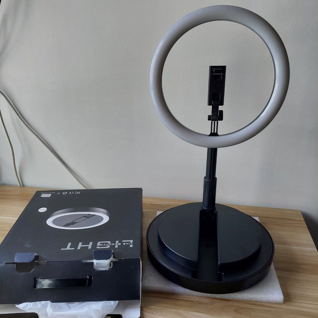 LED Ring light + 2 x Tripods62864720738050114