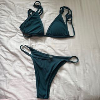 (Category: ) located in . Submitted by bella129 (Listing ID 1373085766, Image 1). Description: .