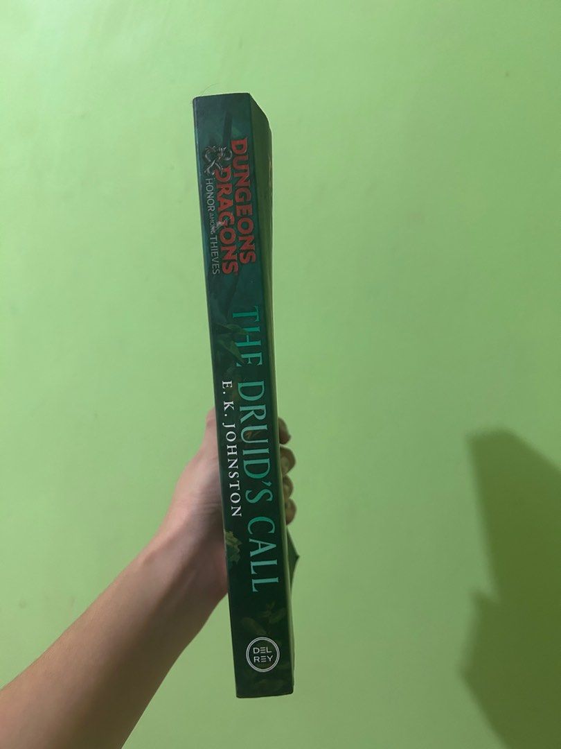 Dungeons and Dragons: Honor among Thieves (Category: Storybooks) located in Cagayan de Oro. Submitted by threaders.cdo (Listing ID 1373098296, Image 3). Description: No flaws or issues.