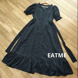 Eatme 泡泡袖黑色連身裙63016496483329110