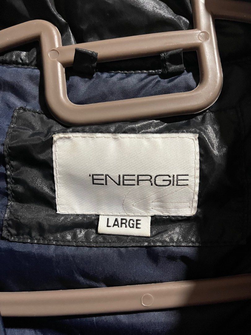 Energie Puffer Jacket Italian Brand (Category: Coats, Jackets and Outerwear) located in Rizal. Submitted by chocomallowpiestuffies (Listing ID 1373225700, Image 3). Description: For sale: Energie Puffer Jacket Italian Brand Dimensions: LXW (Inches) 25X22 Inches Size: Large Mens With packable hoodie DM me for more inquiries Please respect thank you!.
