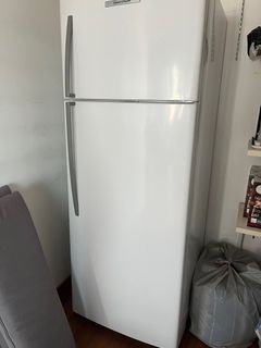 (Category: ) located in . Submitted by pretzel8 (Listing ID 1373181654, Image 1). Description: .