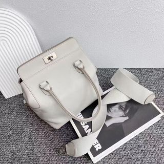 （分類：）位於 。 由 worldwide_purchase 提交（商品編號 1373200915，圖片 1）。簡介： 。